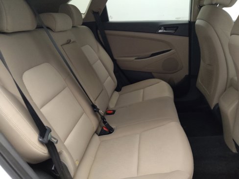 Used 2016 Hyundai Tucson SE w/ Option Group 02 image 19