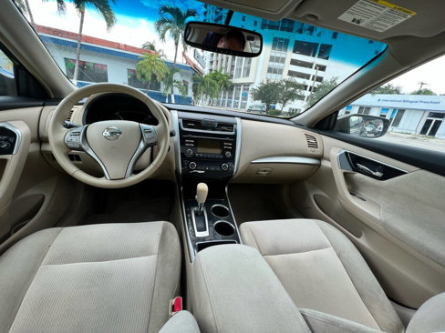 Used 2013 Nissan Altima 2.5 SV w/ 2.5SV Convenience Pkg image 16