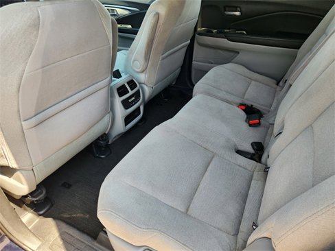 Used 2016 Honda Pilot EX image 12