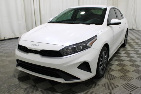Used 2023 Kia Forte LXS w/ LXS Technology Package image 32