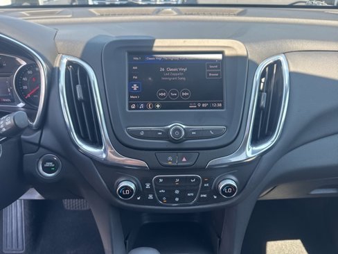 Used 2024 Chevrolet Equinox LT image 12