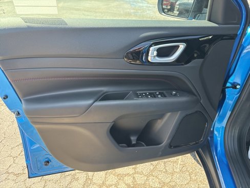New 2026 Jeep Compass Trailhawk image 22