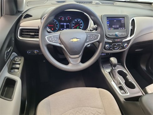 Used 2022 Chevrolet Equinox LS image 7