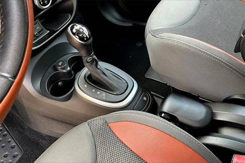 Used 2014 FIAT 500L Trekking image 15