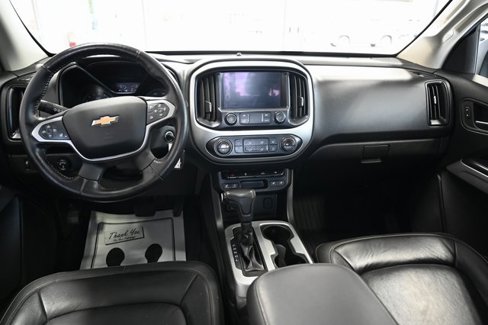 Used 2020 Chevrolet Colorado LT w/ Luxury Package image 13