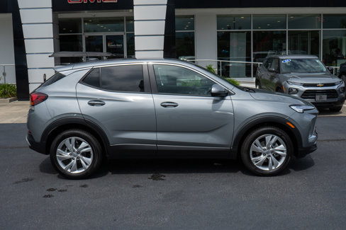 New 2026 Buick Encore GX Preferred w/ Comfort Package image 2