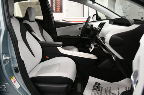 Used 2016 Toyota Prius Three Touring image 24