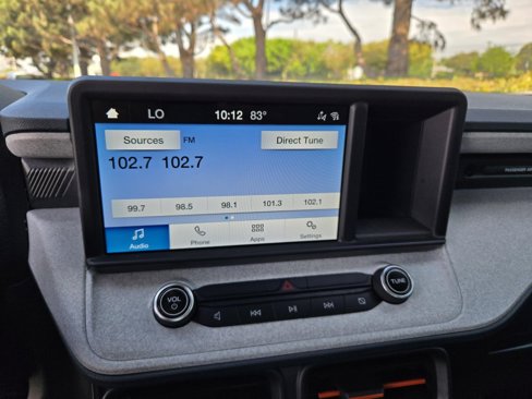 Used 2022 Ford Maverick XLT image 11