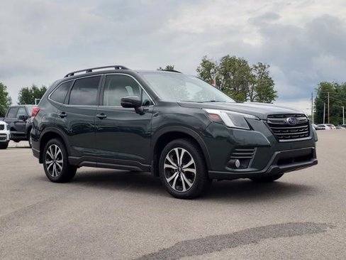Used 2022 Subaru Forester Limited w/ Popular Package #3 image 3