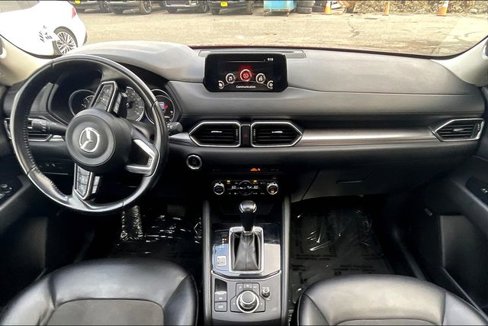 Used 2018 MAZDA CX-5 Touring w/ Preferred Equipment Package image 13