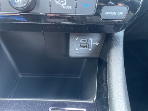 New 2025 Jeep Compass Limited image 31