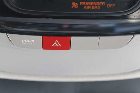 Certified 2023 Kia Niro EX Touring image 53