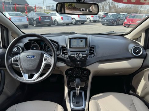 Used 2017 Ford Fiesta Titanium image 9