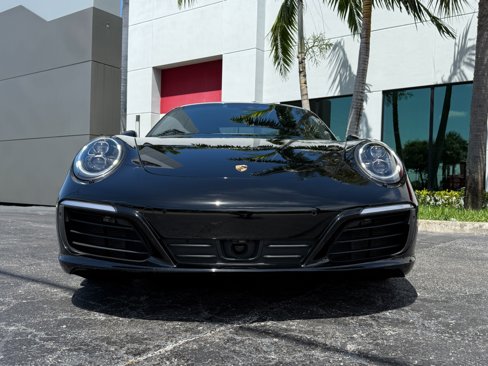 Used 2017 Porsche 911 Carrera 4S image 4