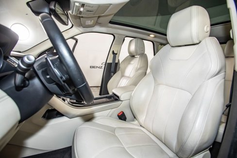 Used 2017 Land Rover Range Rover Evoque Autobiography image 13