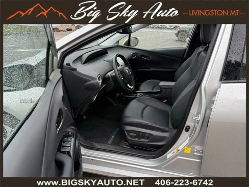 Used 2020 Toyota Prius Prime Limited image 12