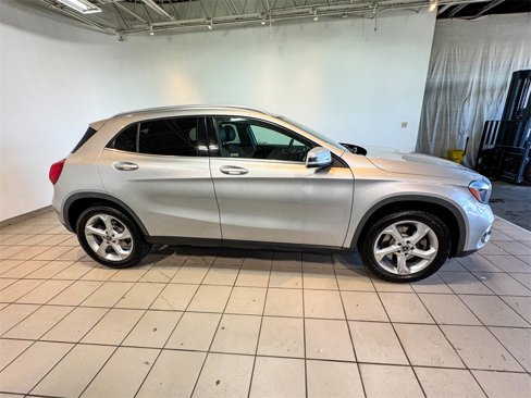 Used 2018 Mercedes-Benz GLA 250 4MATIC image 6
