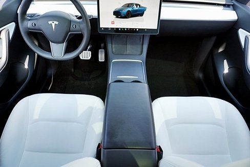 Used 2022 Tesla Model Y Performance image 22