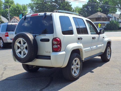 Used 2006 Jeep Liberty Limited image 4
