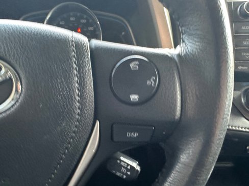 Used 2013 Toyota RAV4 Limited image 21