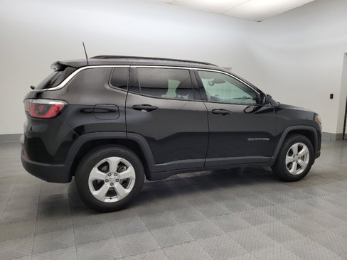 Used 2020 Jeep Compass Latitude image 10