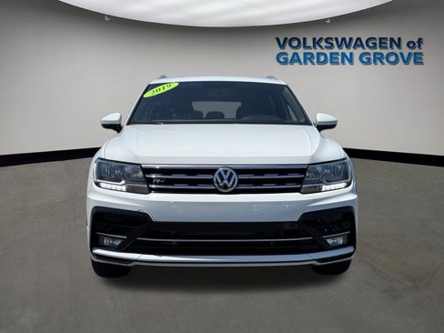 Used 2019 Volkswagen Tiguan SEL R-Line image 3