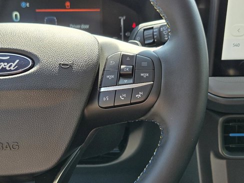 New 2025 Ford Maverick Lobo image 25