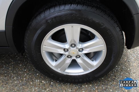 Used 2021 Chevrolet Trax LT w/ Driver Confidence Package image 35