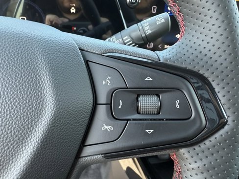 New 2026 Chevrolet Trax RS w/ Sunroof Package image 16