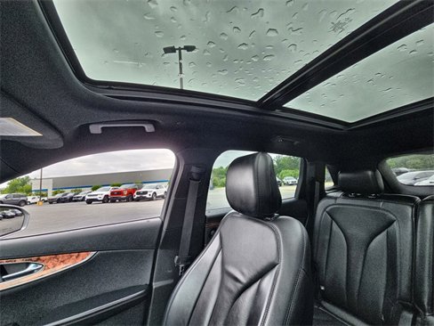 Used 2020 Lincoln Nautilus Reserve w/ Cargo Utility Package image 27