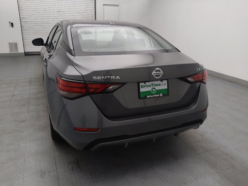 Used 2021 Nissan Sentra SV image 6
