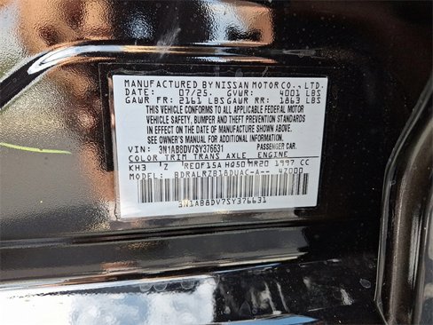 New 2025 Nissan Sentra SR w/ Midnight Edition image 9
