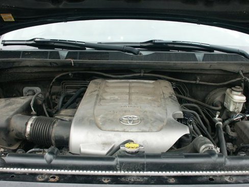 Used 2010 Toyota Tundra 4x4 Double Cab w/ Tow Pkg image 18