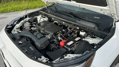 Used 2023 Toyota RAV4 XLE image 48