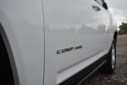 Used 2015 Jeep Compass High Altitude image 42