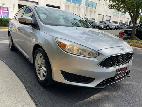 Used 2015 Ford Focus SE image 40