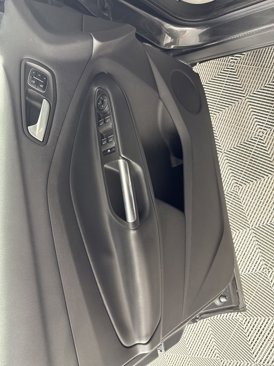 Used 2018 Ford Escape Titanium image 12