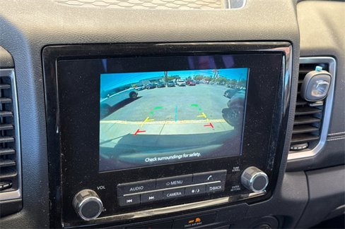 Used 2022 Nissan Frontier SV image 26
