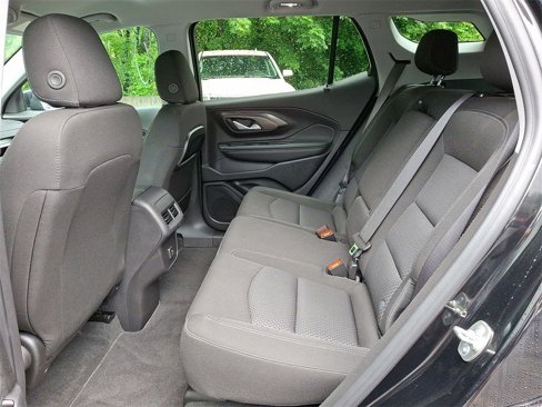 Certified 2024 GMC Terrain SLE image 28