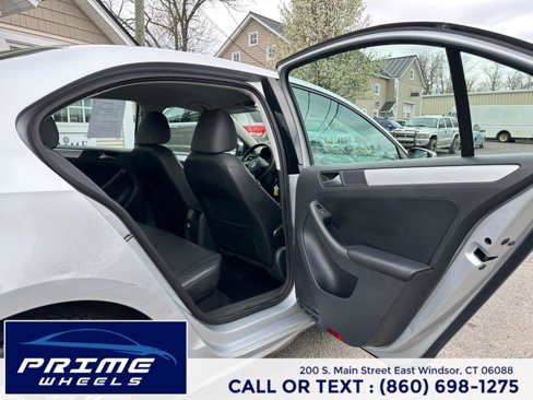 Used 2013 Volkswagen Jetta SE image 12