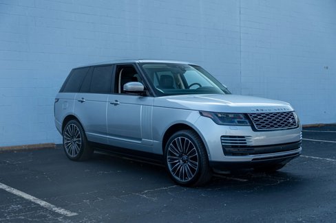 Used 2018 Land Rover Range Rover Supercharged image 8