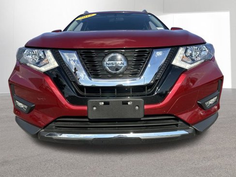 Used 2018 Nissan Rogue SV w/ Premium Package image 33
