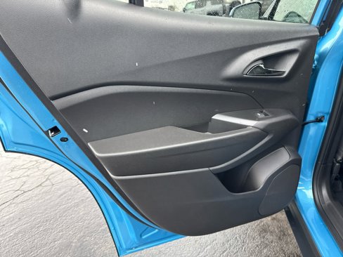 New 2025 Chevrolet Trax LT w/ Driver Confidence Package image 18
