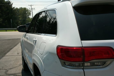 Used 2015 Jeep Grand Cherokee Summit w/ Platinum Series Group image 29