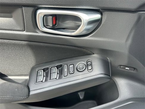 Used 2023 Honda Civic Sport image 14