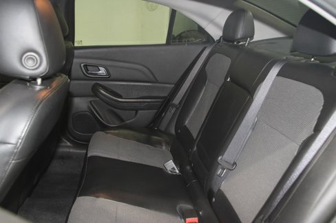 Used 2015 Chevrolet Malibu LT w/ Power Convenience Package image 17