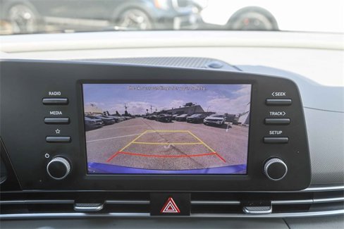 Used 2023 Hyundai Elantra SEL image 24