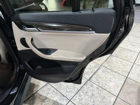 Used 2018 BMW X1 sDrive28i w/ Convenience Package image 25