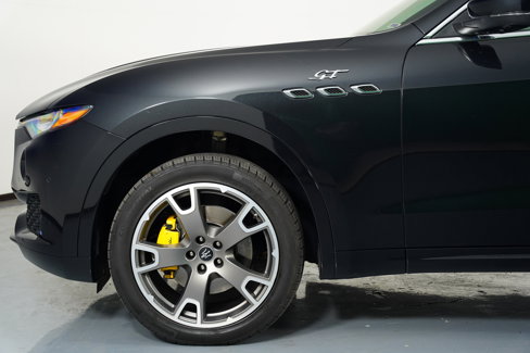 Used 2022 Maserati Levante GT image 23
