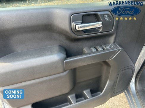 Used 2020 Chevrolet Silverado 1500 Custom w/ Custom Value Package image 13